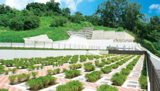二宮灵園ヒカリの丘の外観