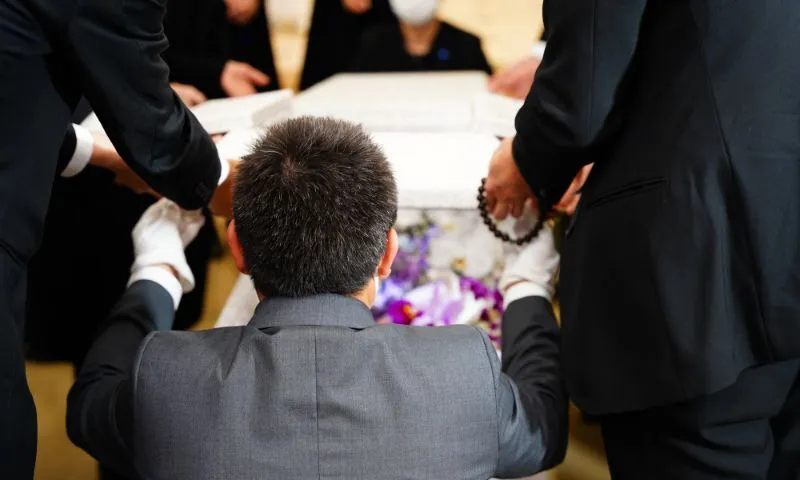 スタッフのサービス風景5