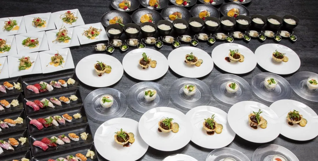 通夜振舞いの様子