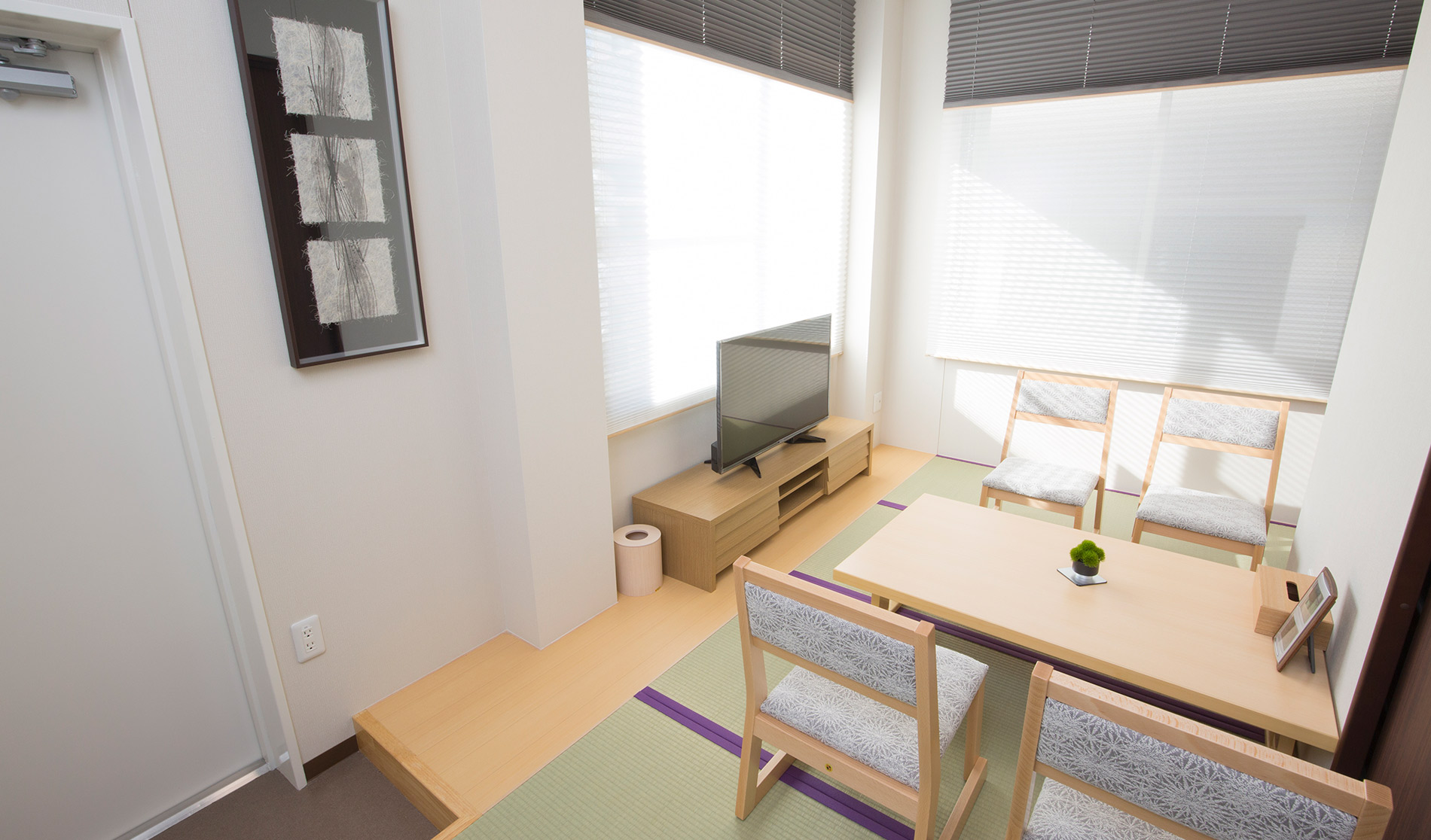 ファミリーホール厚木控室