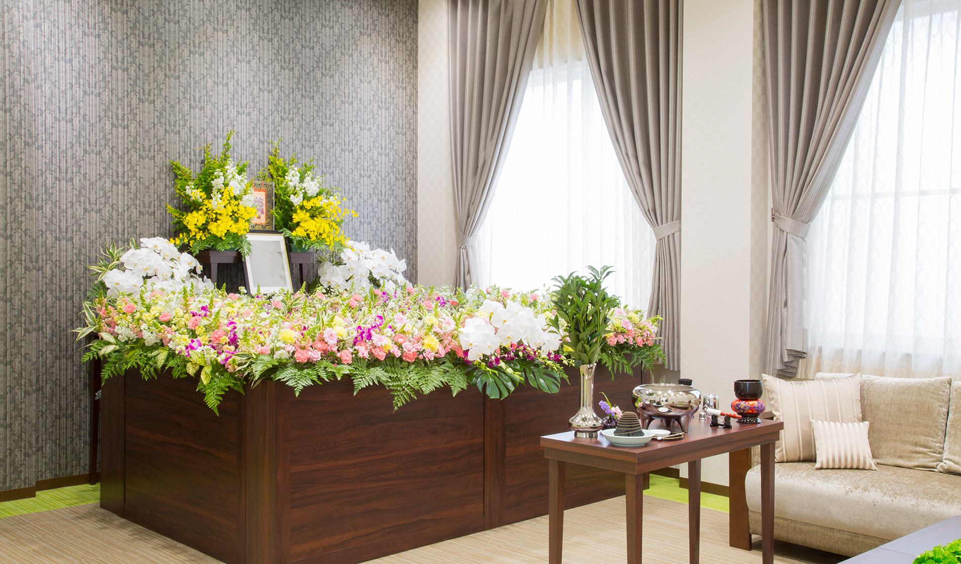 サン・ライフ<br>ファミリーホール厚木