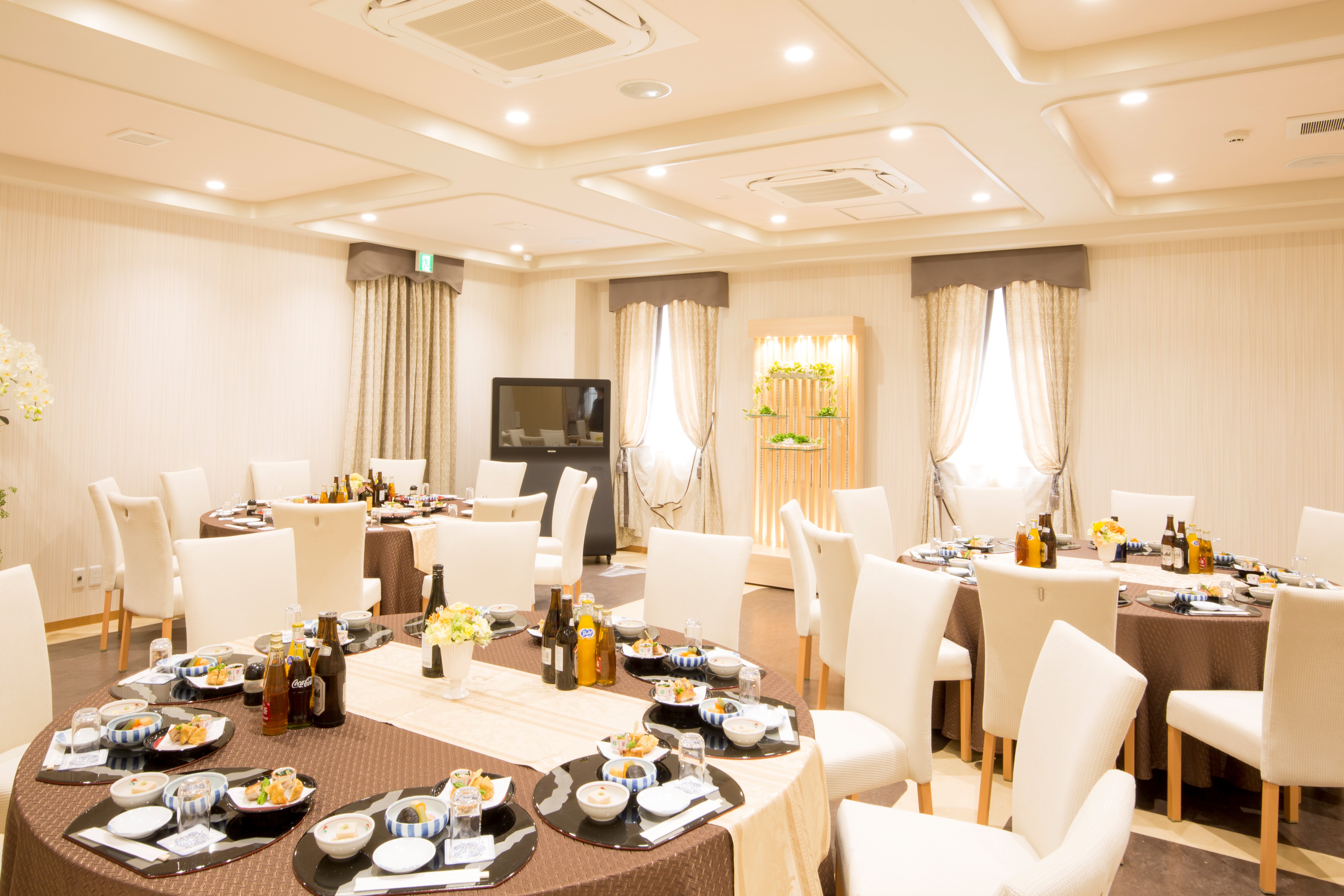 ファミリーホール大和ご会食場