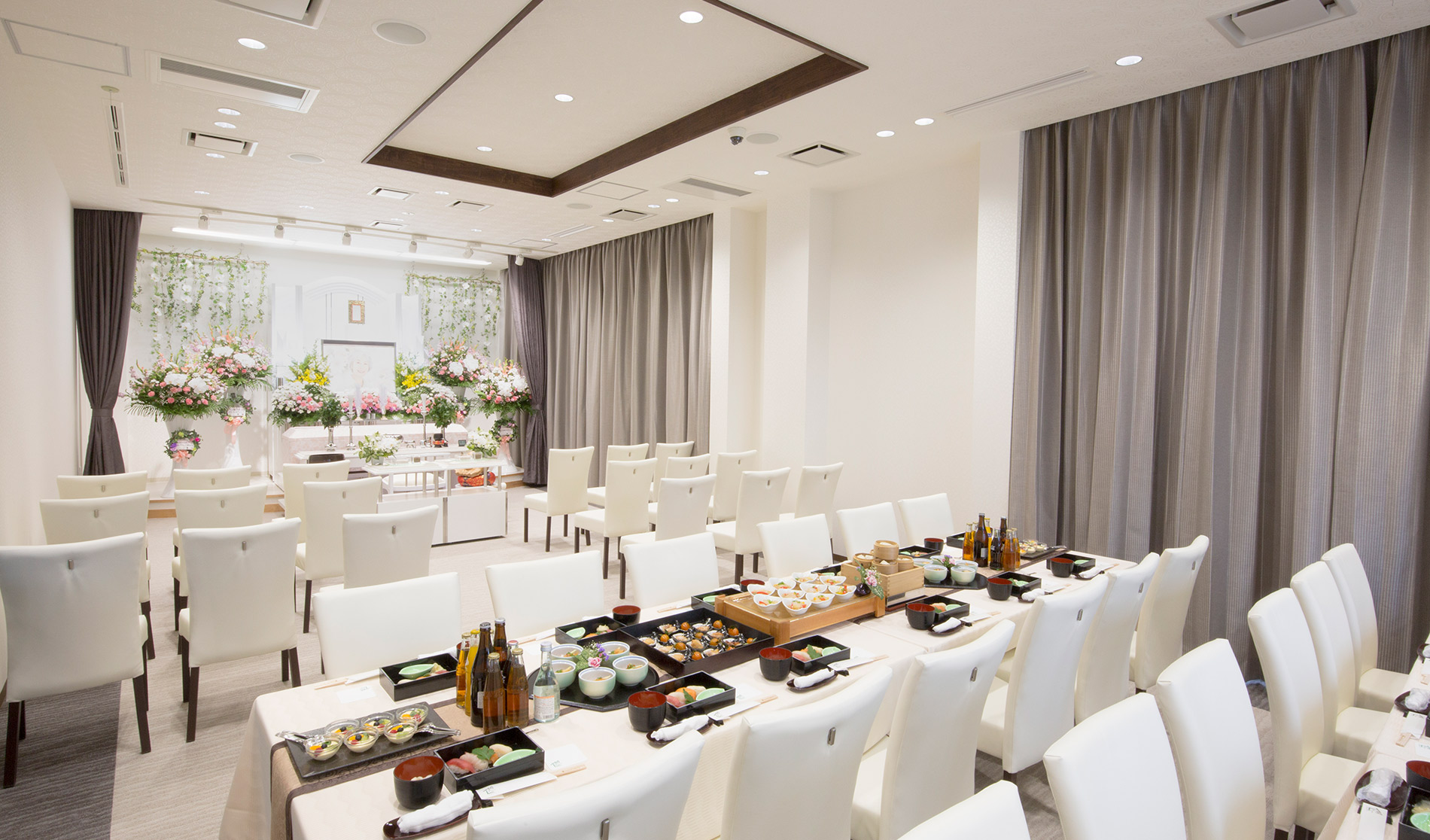 ファミリーホール厚木会食場