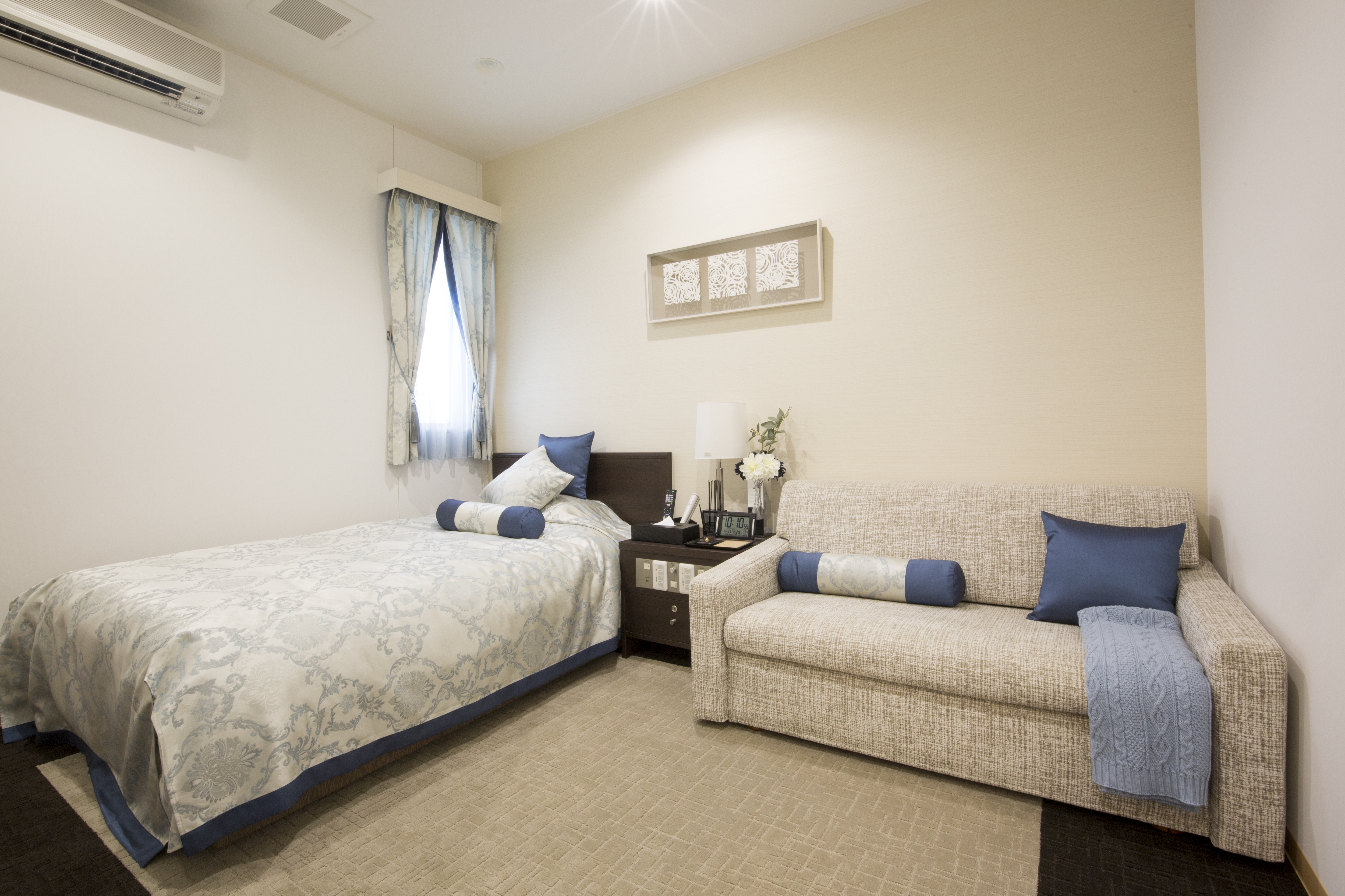 ゆっくりくつろげる親族控室