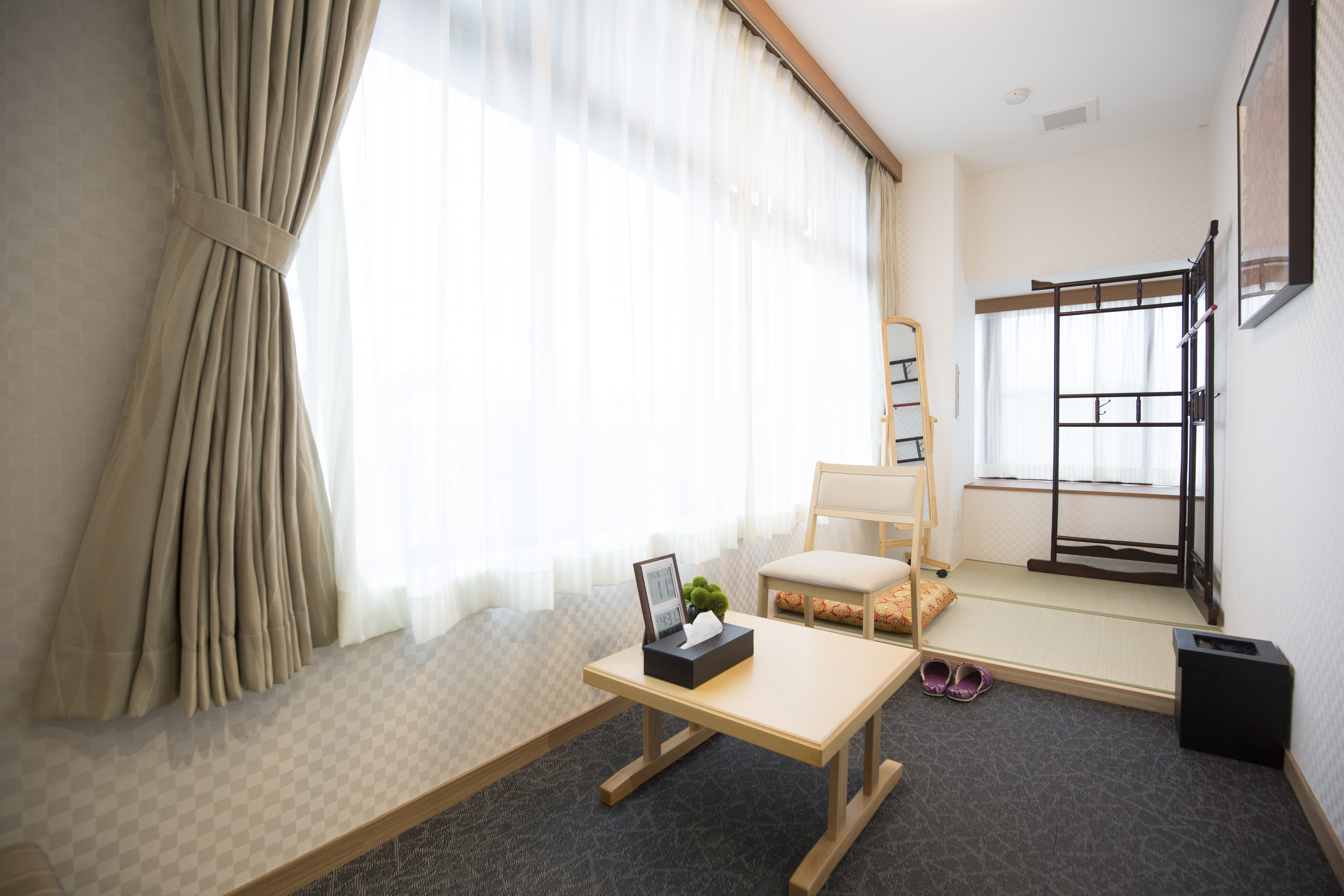 八王子総合ホール司式者控室