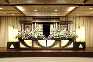 家族葬から一般葬まで