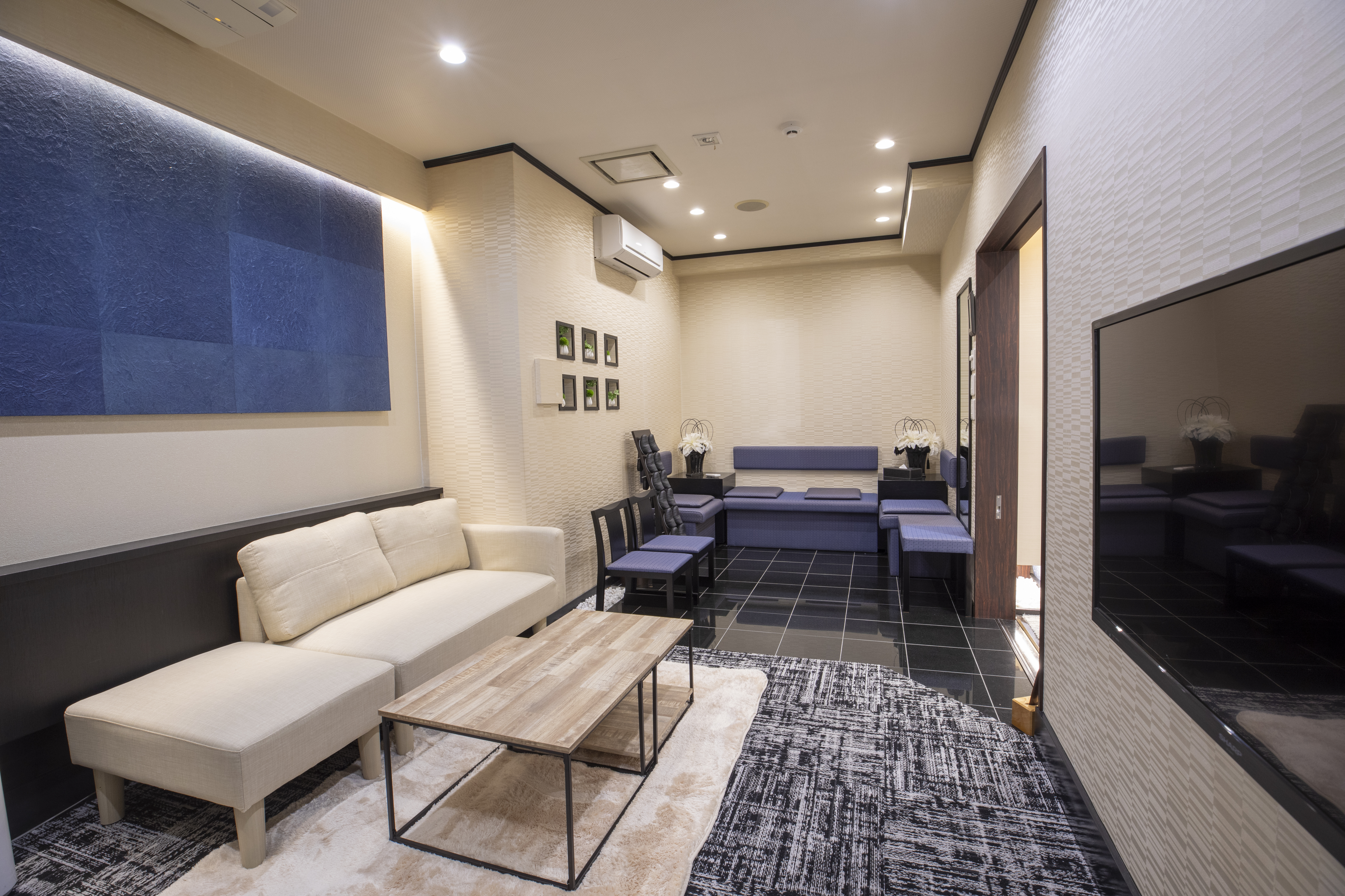 落ち着いた親族控室でゆっくりと