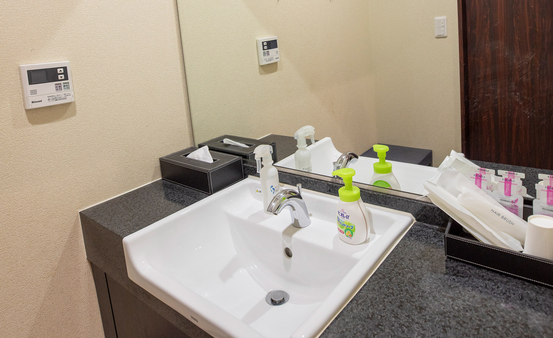 小田原式典総合ホール化粧室