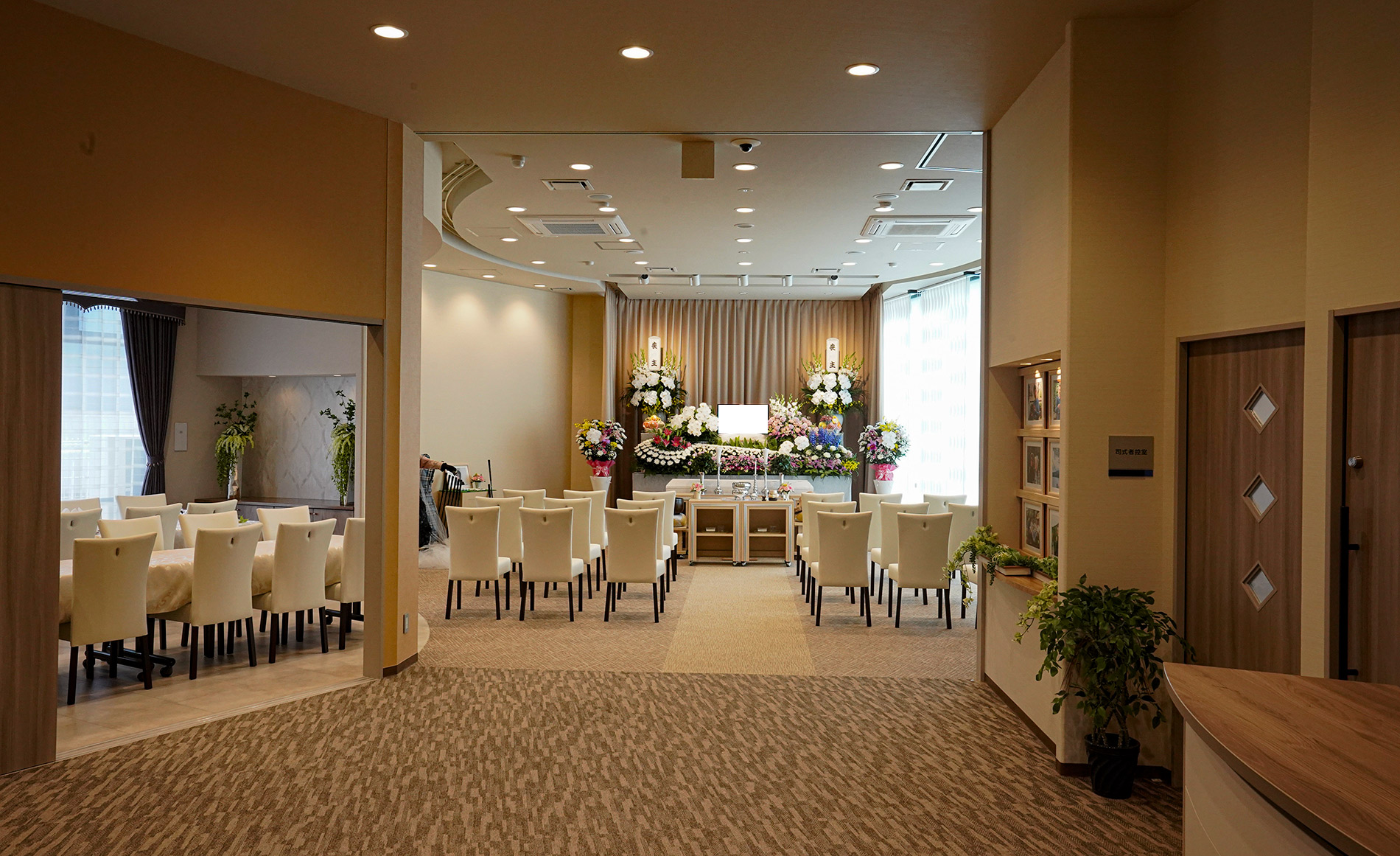 広々としたエントランス