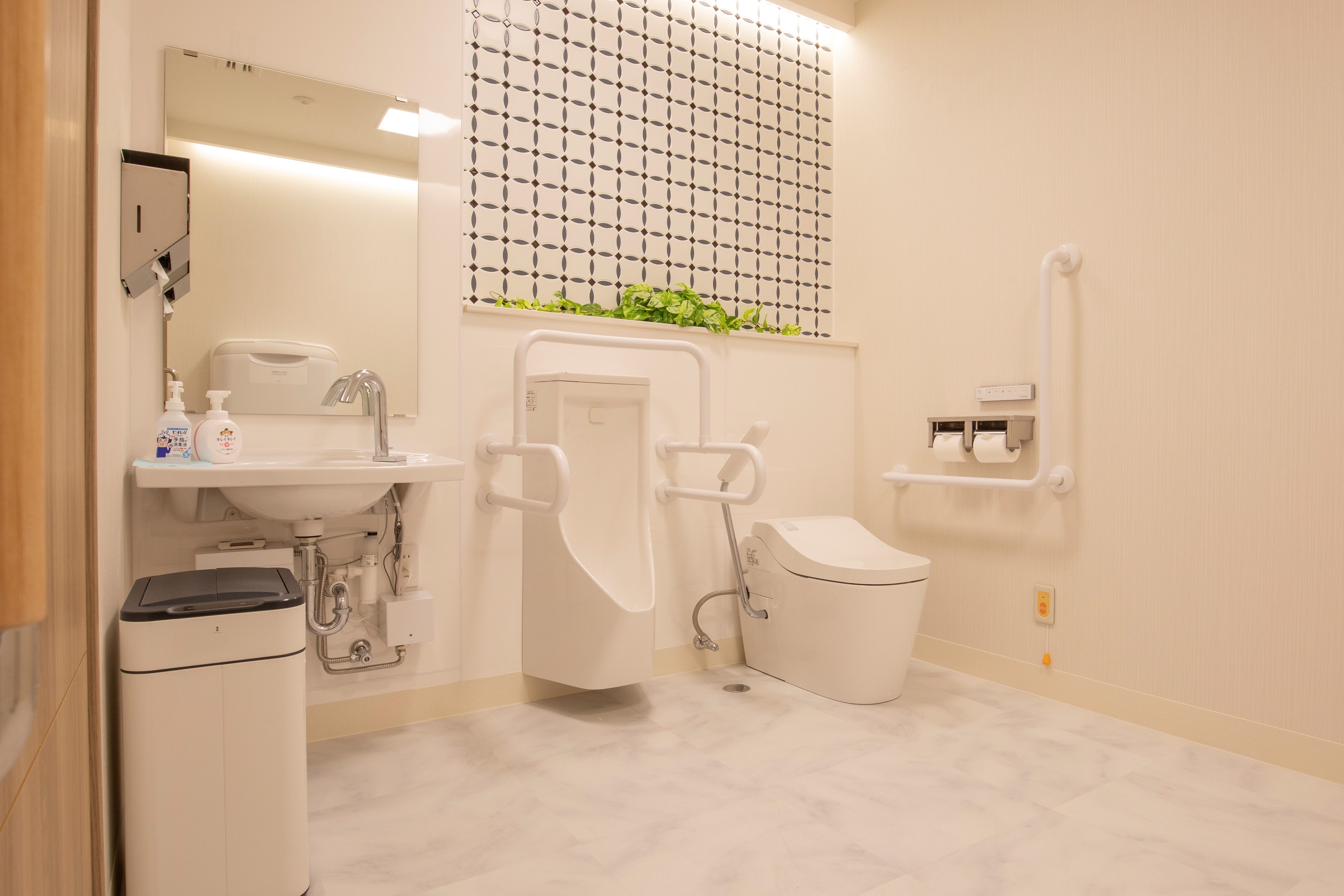 多目的トイレ