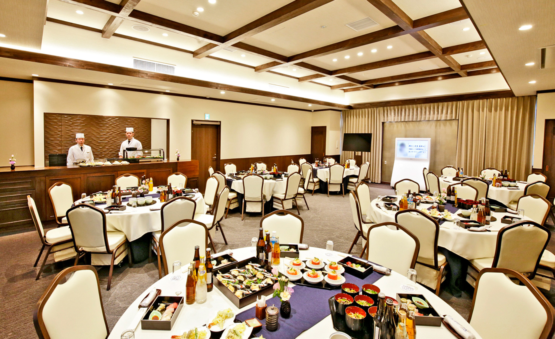 ファミリーホール二宮会食場