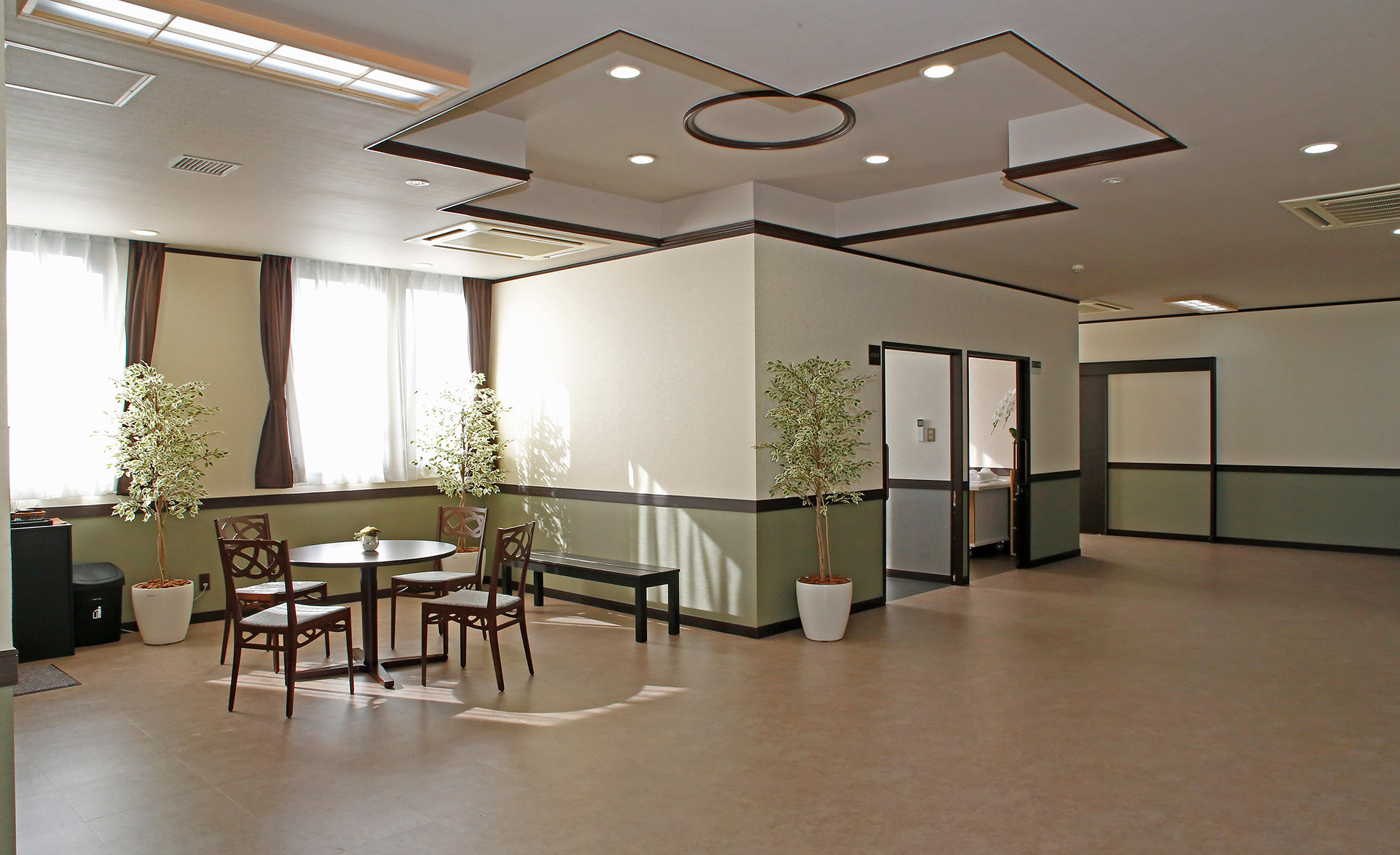 八王子滝山ファミリーホール3階ロビー