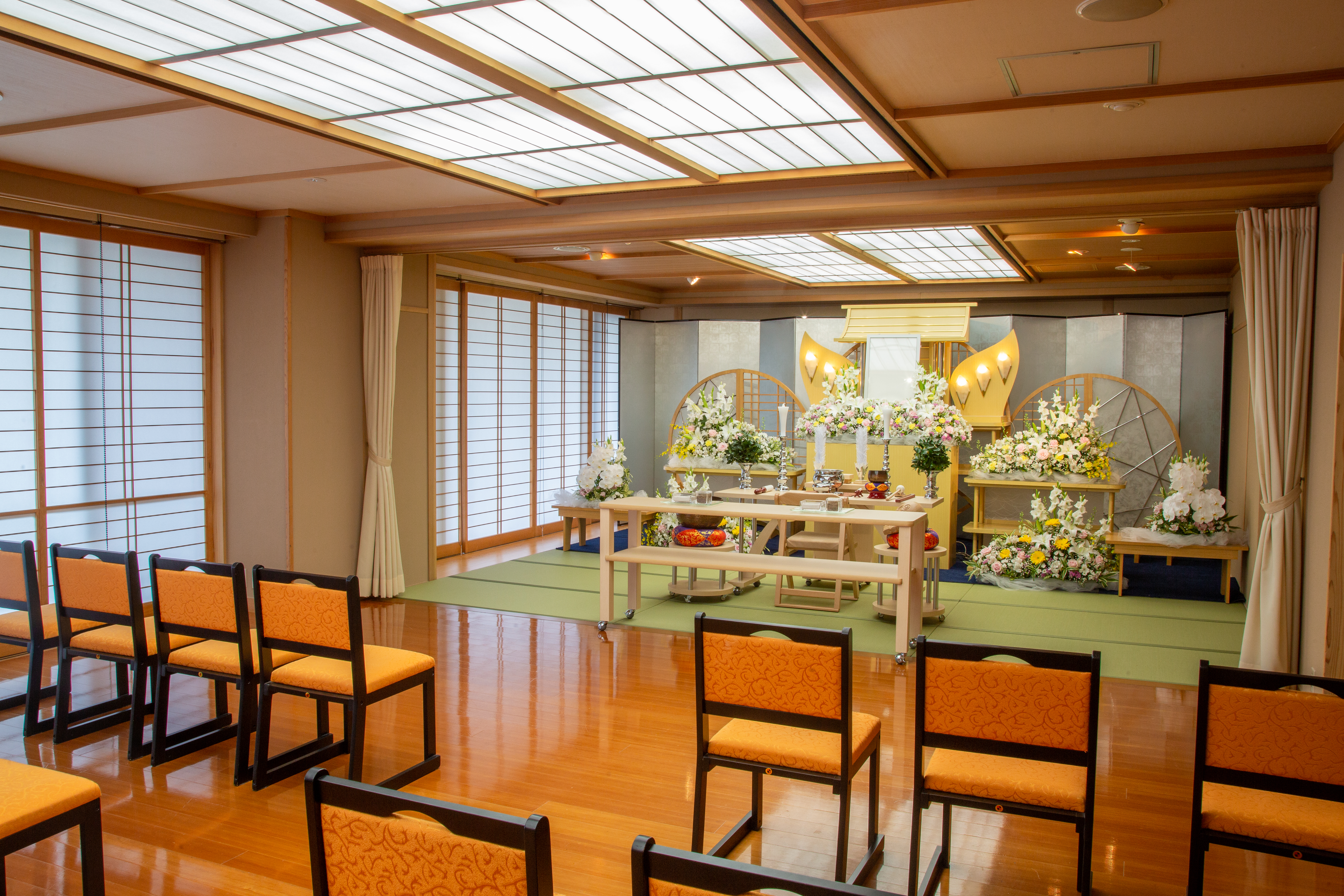 サン・ライフ<br>サカエヤ・ホール