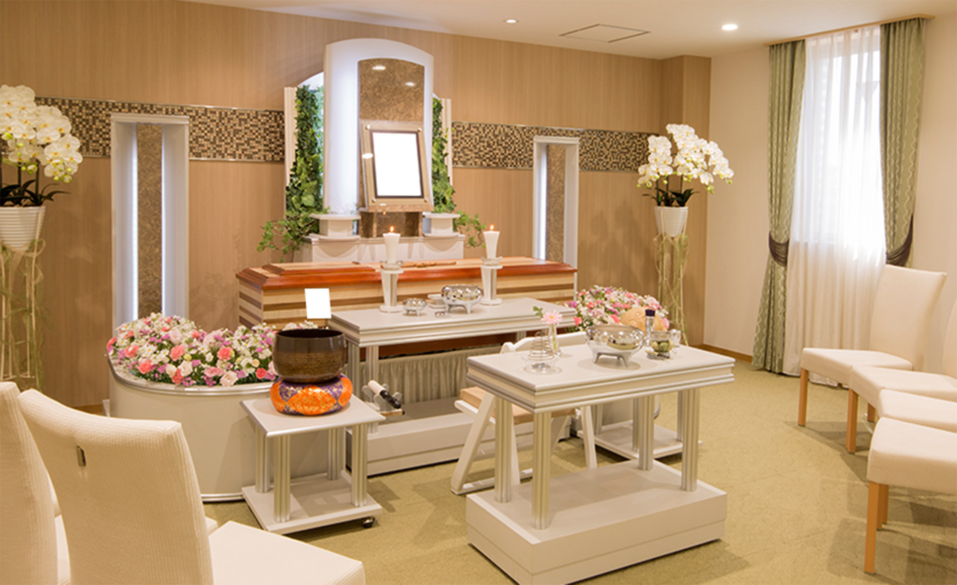 サン・ライフ<br>ファミリーホール大和