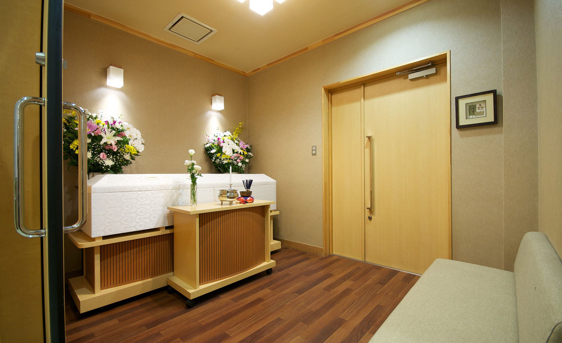 日野会館高倉総合ホール霊安室