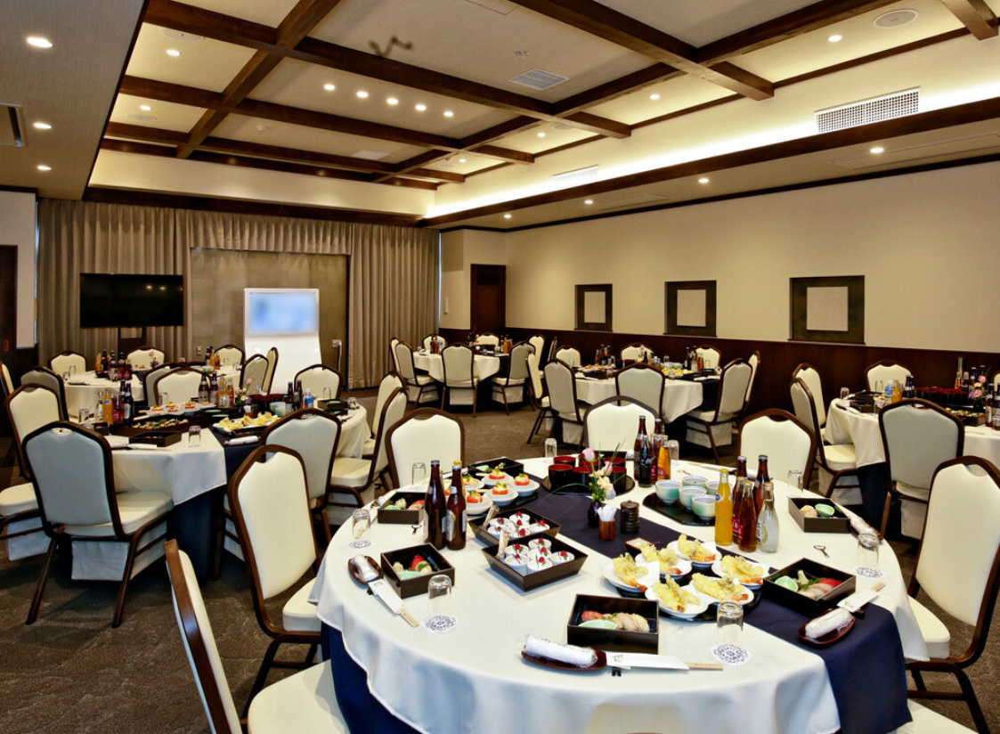 ファミリーホール二宮ご会食場