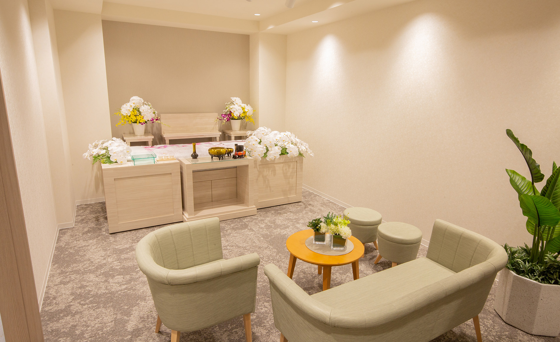 サン・ライフ<br>小田急相模原駅前ファミリーホール