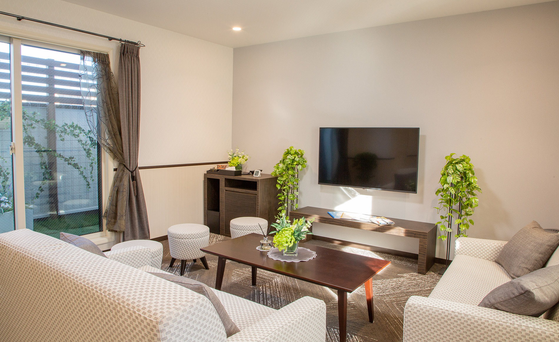 サン・ライフ<br>ファミリーホール日野