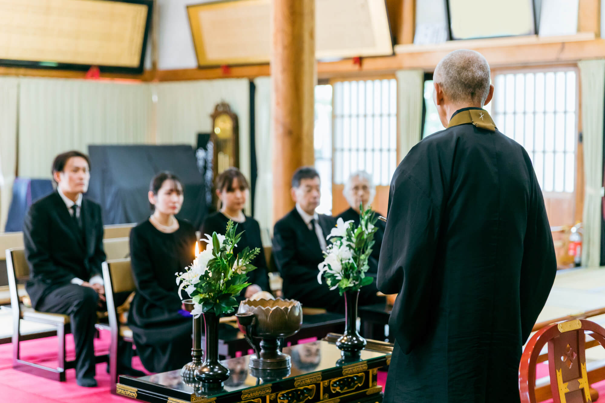 四 十 九 日 と は