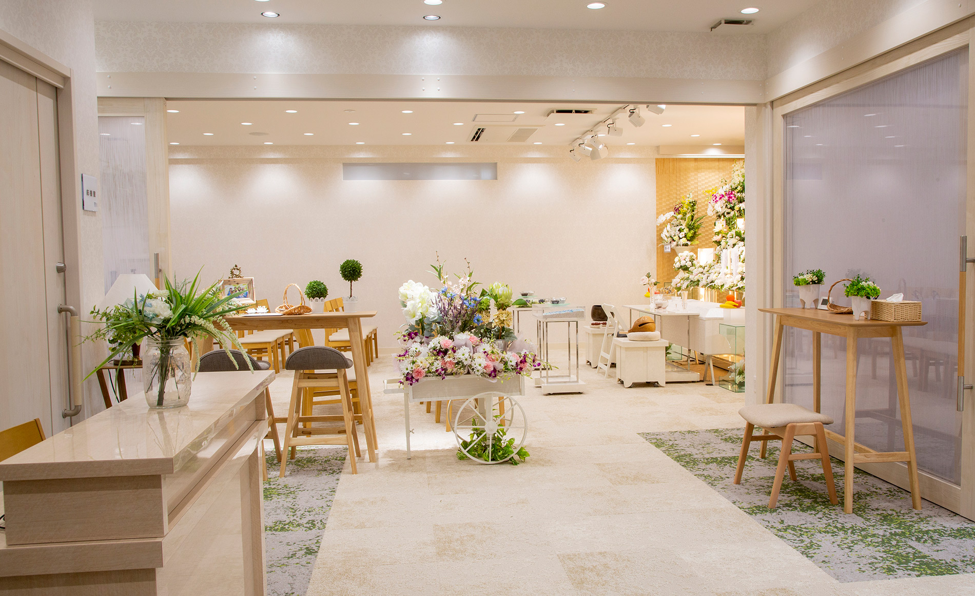 茅ヶ崎南口ファミリーホールエントランス