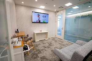 プライベート性も安心のビジテーションルーム