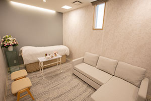 夜間もご面会できるご安置室