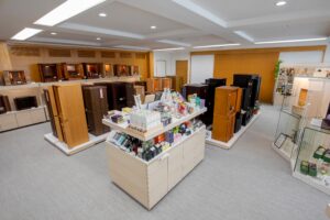 ファミリーホール海老名仏壇店