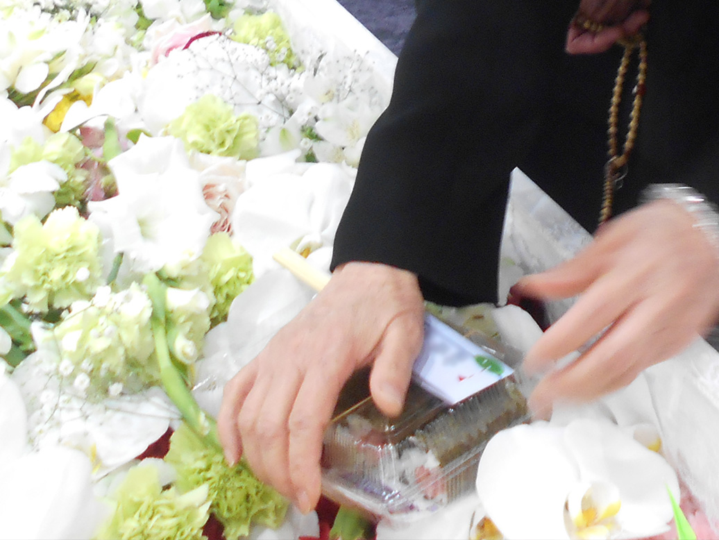小田原市の葬儀｜夫を１日での家族葬で見送った妻の記録