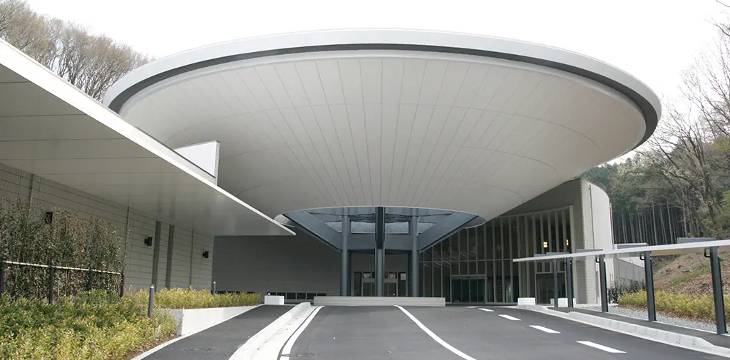 厚木市斎場の利用案内｜火葬料金・式場料金・火葬場予約方法・空き状況