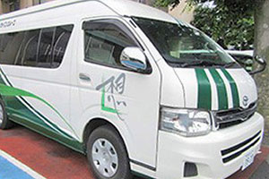 帰港 車でサカエヤ・ホールへ