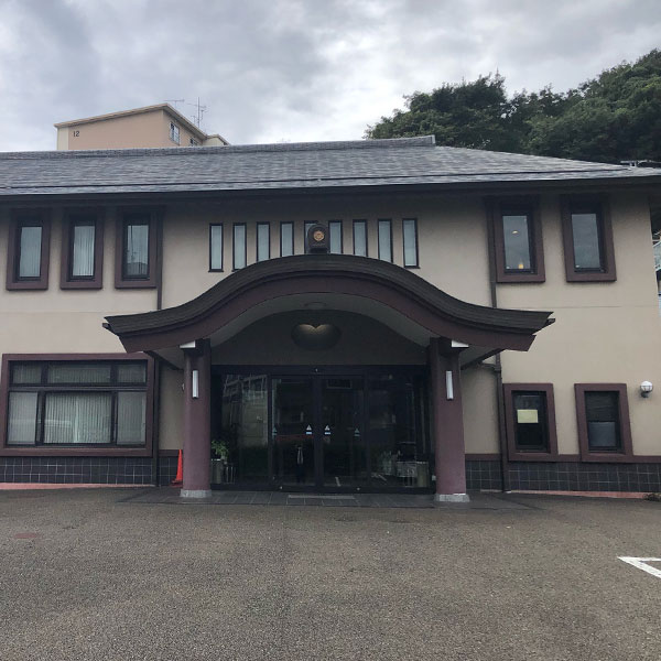 観音院(サン・ライフのお葬式)