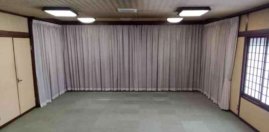 宝泉寺別院斎場 2F式場