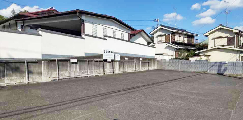 宝泉寺別院斎場 駐車場