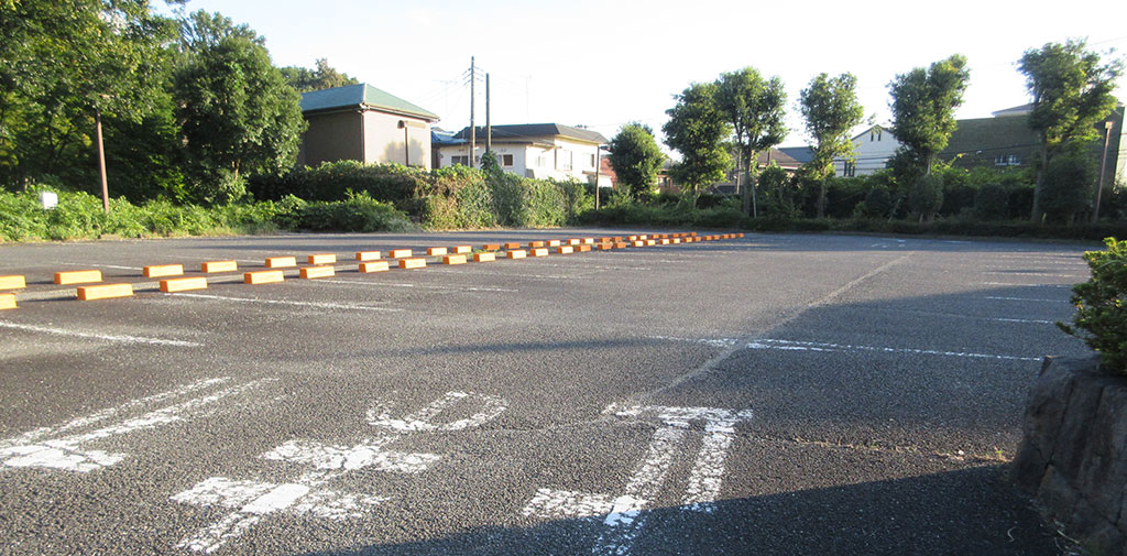 相模原市営斎場 駐車場